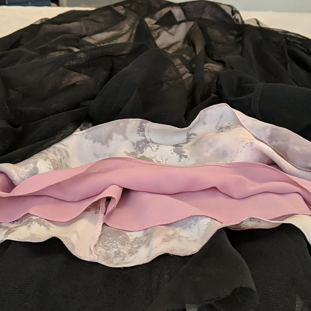 BCBG Maxazria Maggie Mauve Tulle Gown - Picture 10 of 10